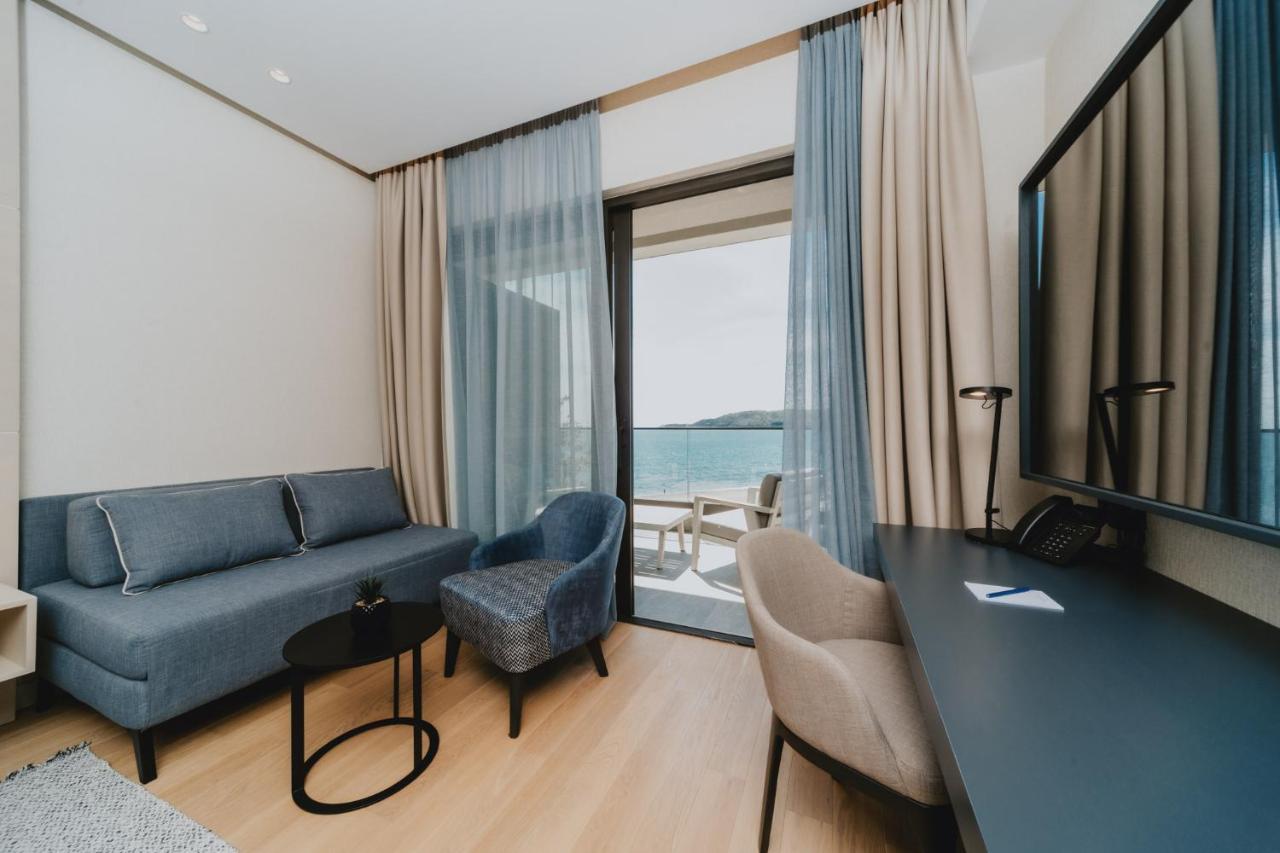 Katamare Hotel بودفا المظهر الخارجي الصورة